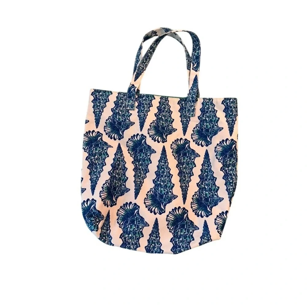 Lilly Pulitzer Estee Lauder Canvas Tote Bag Blue Teal Seashell‎ Print Beach Bag
